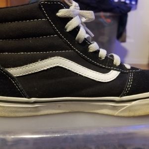 Vans youth size 6, black and white, high tops